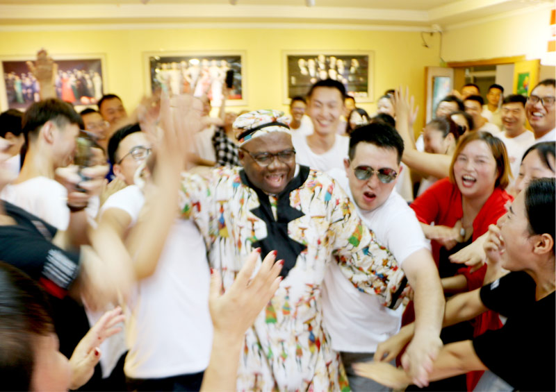 6367313876623301771329802