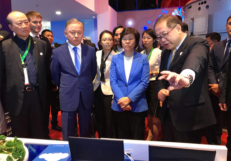 710����-ӭ������������