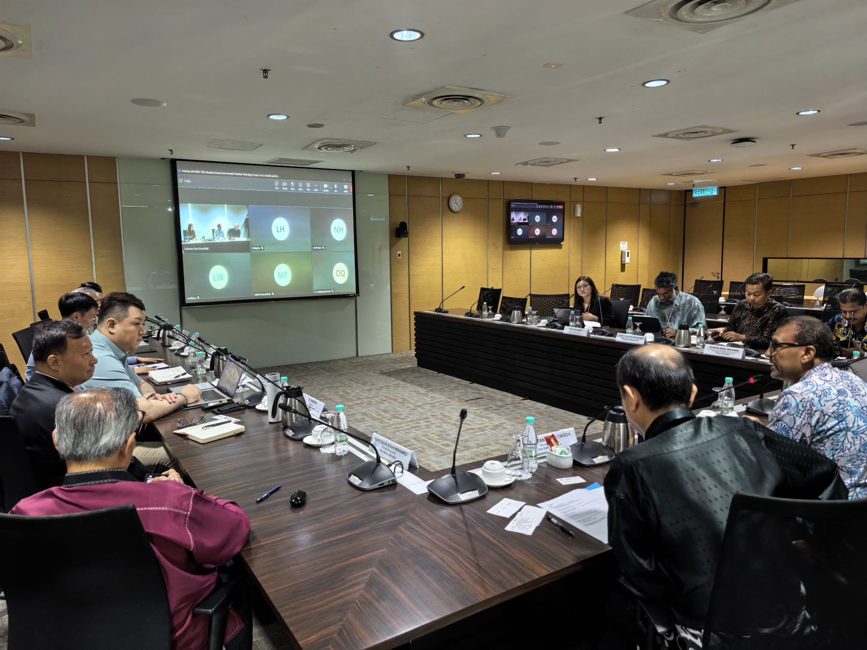 710���������캽��ɫ��Դ�����������������ǵ�̼��ƪ��