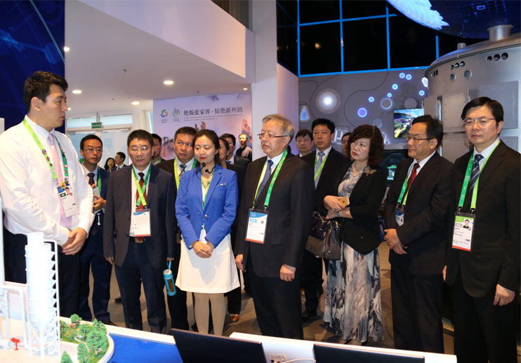 710����-ӭ������������